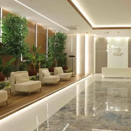 Diamond - Urban View Apartment *