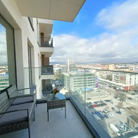 Diamond - Urban View Apartment *