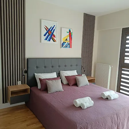 Diamond - Urban View *