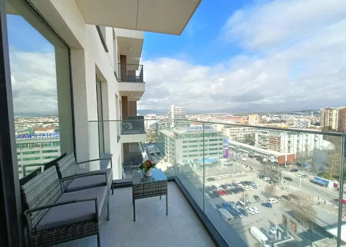 Diamond - Urban View Apartament *