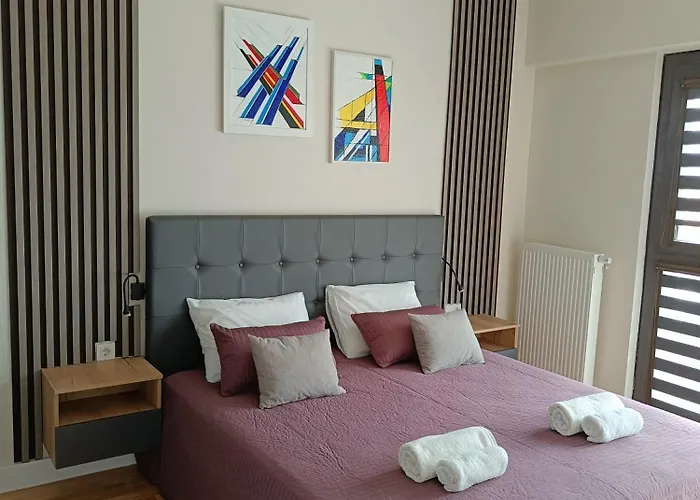 Diamond - Urban View *